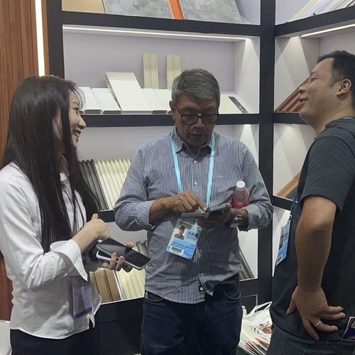 Kalite Odaklı Dekoratif Panel Tedarikçisi Yılda İki Kez Kanton Fuarına Katılıyor